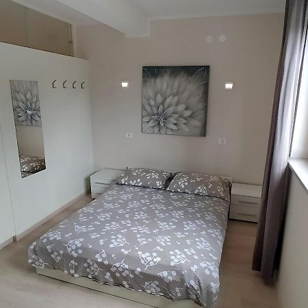 Spacious Izola Apartment Sl מראה חיצוני תמונה