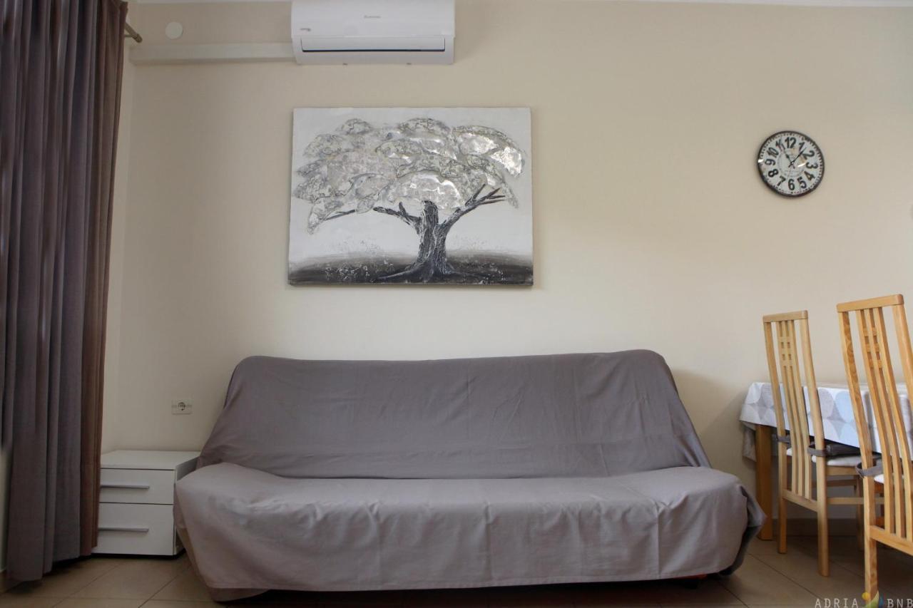 Spacious Izola Apartment Sl מראה חיצוני תמונה