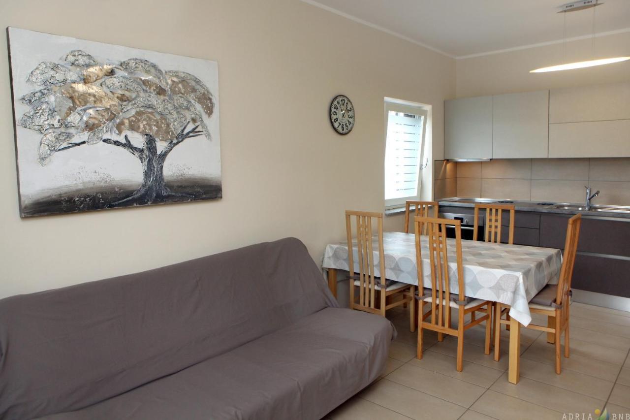 Spacious Izola Apartment Sl מראה חיצוני תמונה
