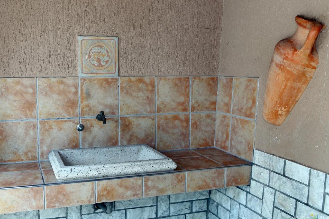 Spacious Izola Apartment Sl מראה חיצוני תמונה