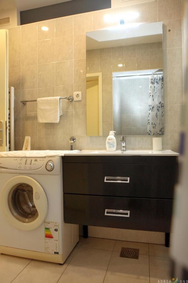 Spacious Izola Apartment Sl מראה חיצוני תמונה