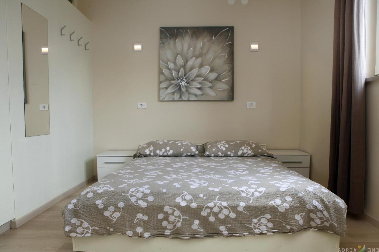 Spacious Izola Apartment Sl מראה חיצוני תמונה